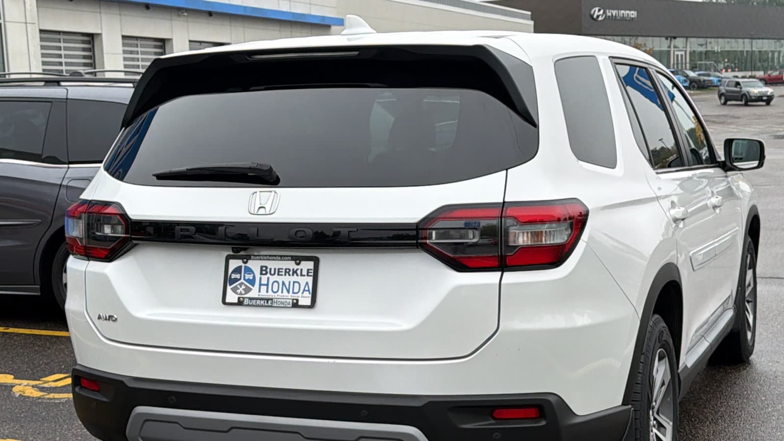 2024 Honda Pilot EX-L - Photo 7