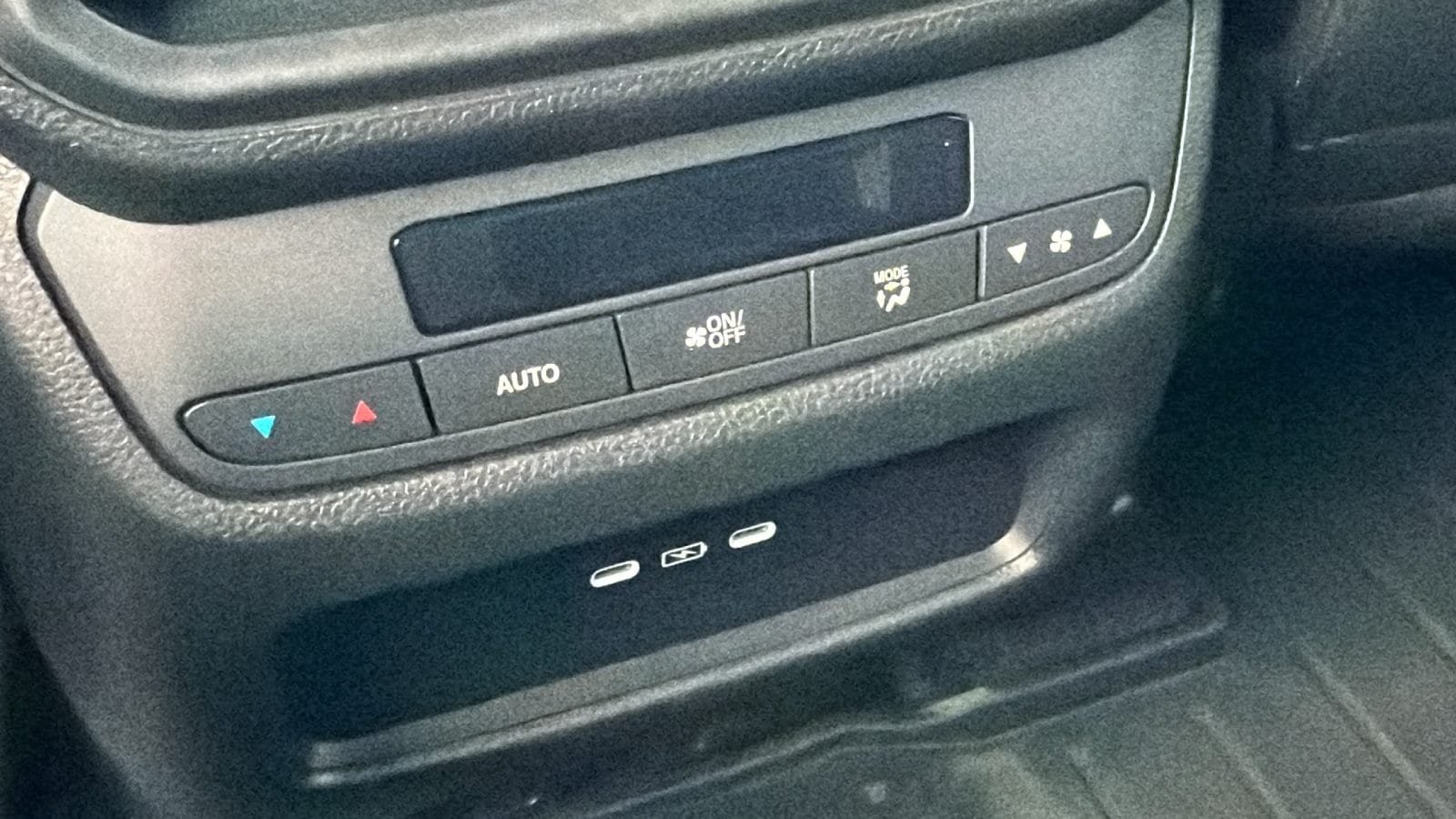 2024 Honda Pilot EX-L - Photo 21