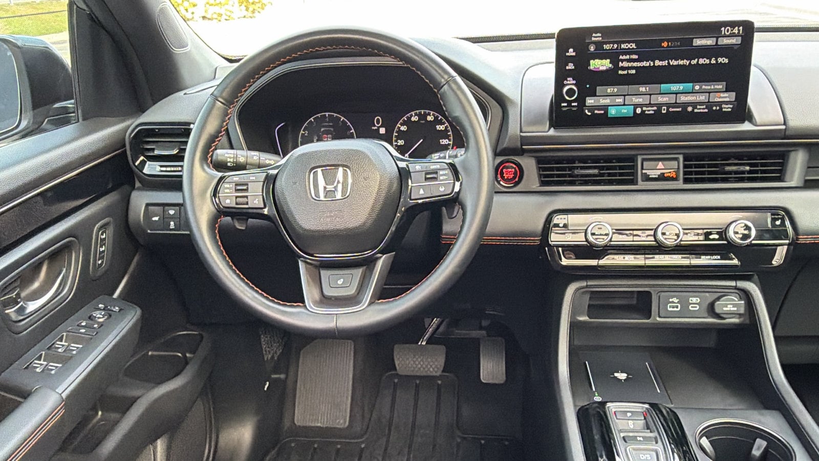 2025 Honda Pilot TrailSport - Photo 18