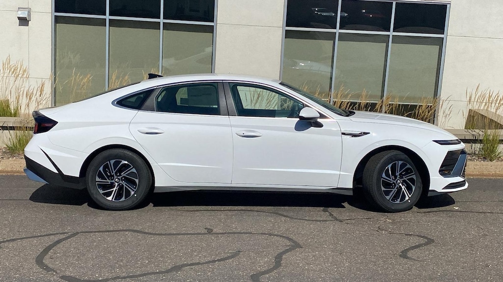 New 2026 Hyundai Sonata Hybrid Blue Sedan