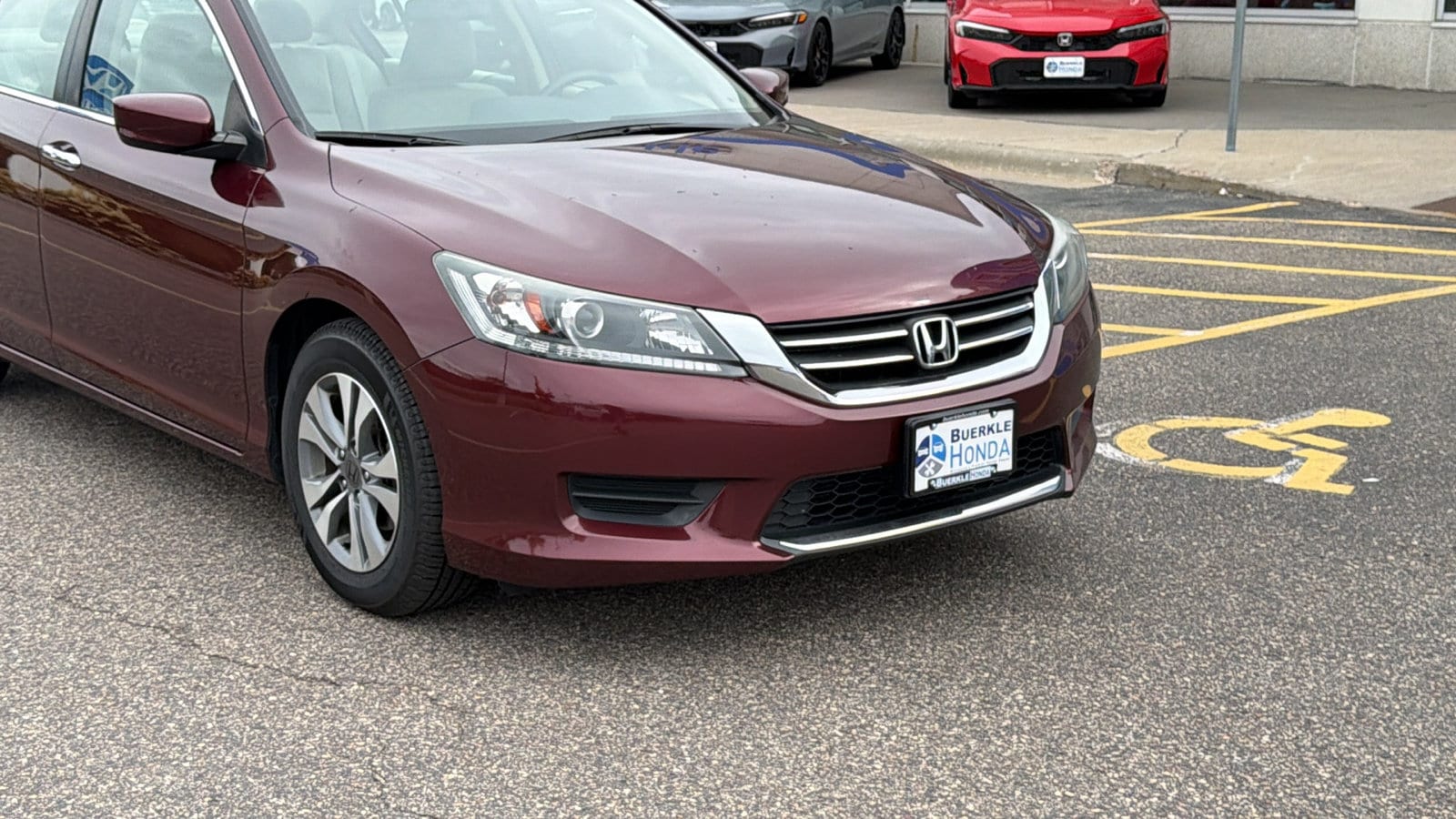 Used 2015 Honda Accord LX with VIN 1HGCR2F37FA235256 for sale in Saint Paul, Minnesota