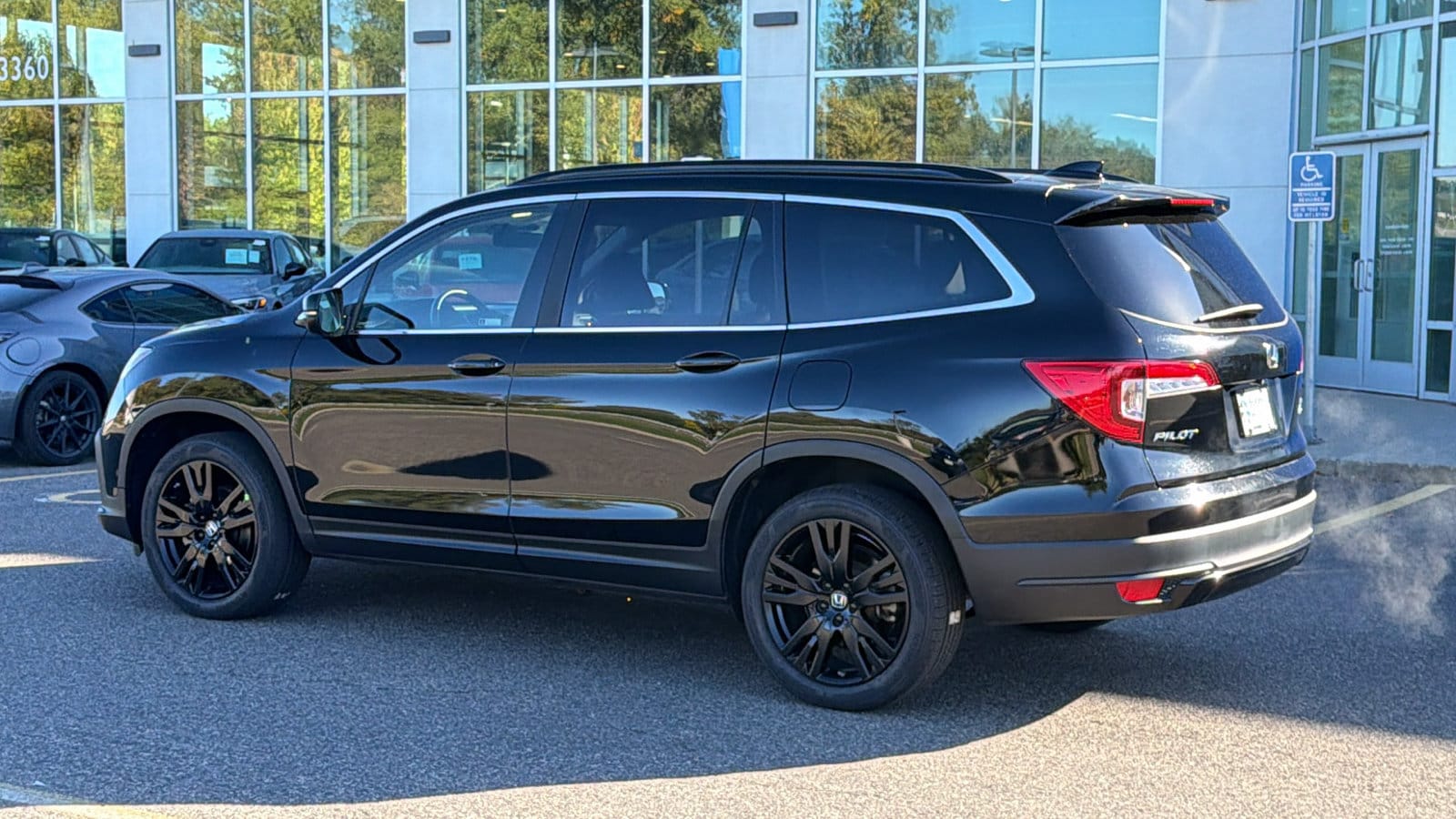 2022 Honda Pilot SE - Photo 9