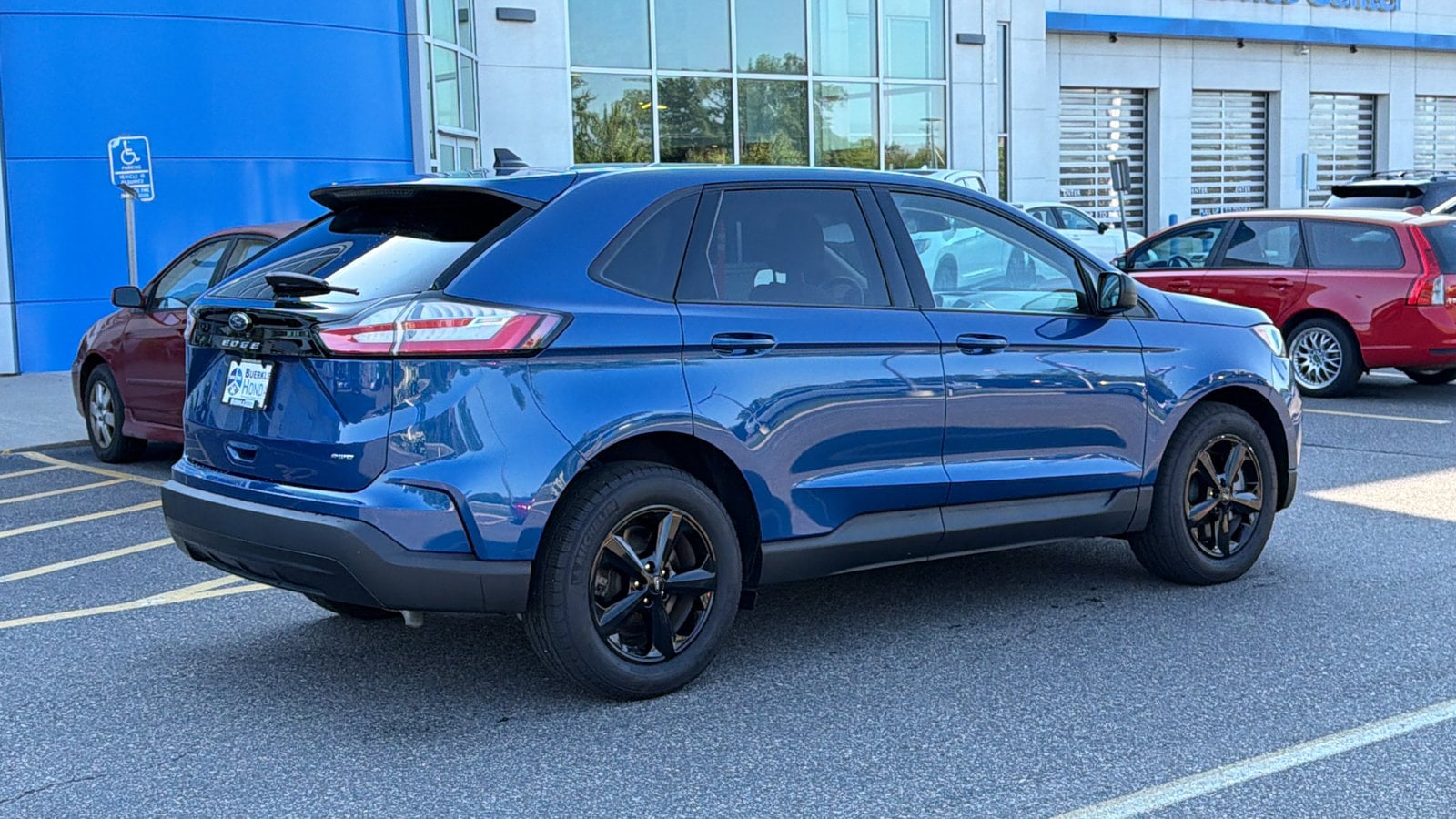 2024 Ford Edge SE - Photo 6