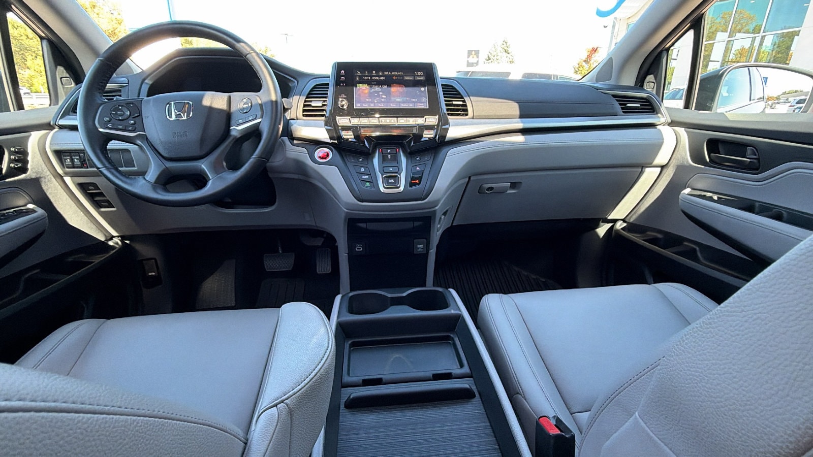 2024 Honda Odyssey EX-L - Photo 19