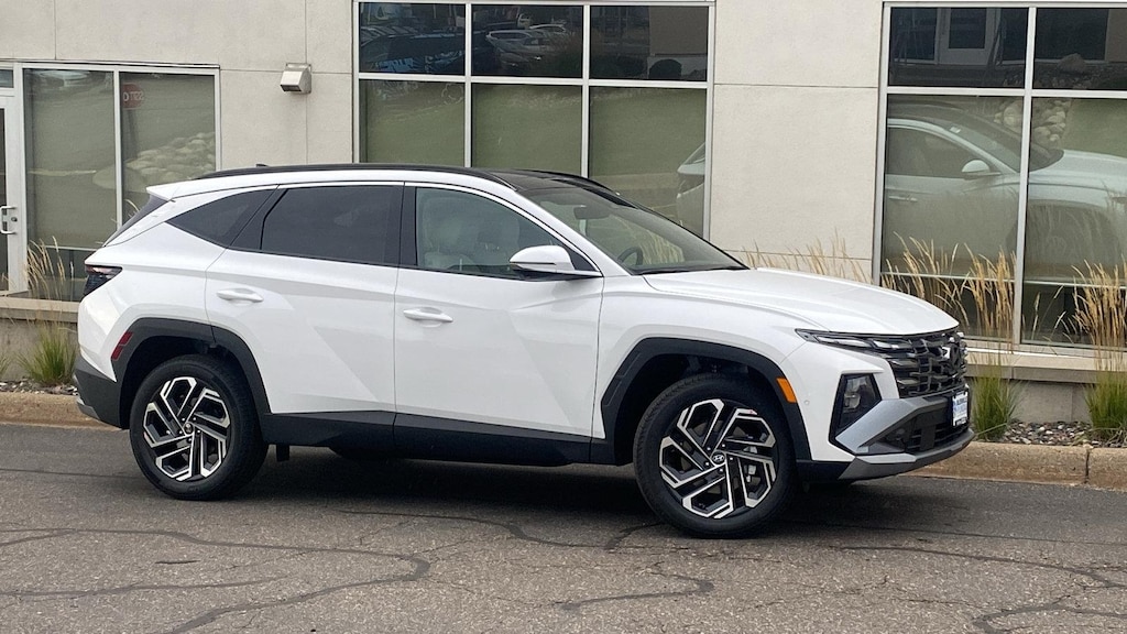New 2026 Hyundai Tucson Limited AWD SUV