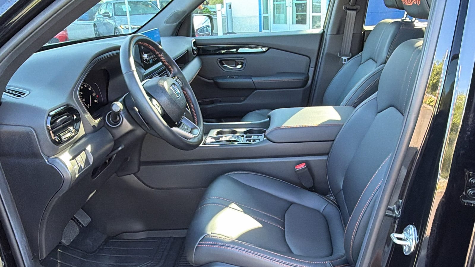 2025 Honda Pilot TrailSport - Photo 15