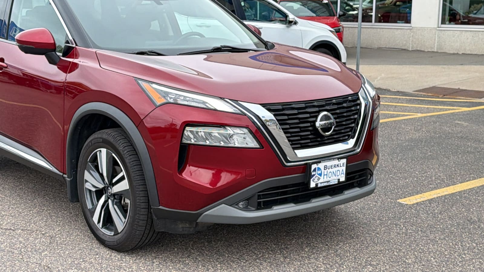 Used 2021 Nissan Rogue SL with VIN 5N1AT3CB5MC677703 for sale in Saint Paul, Minnesota