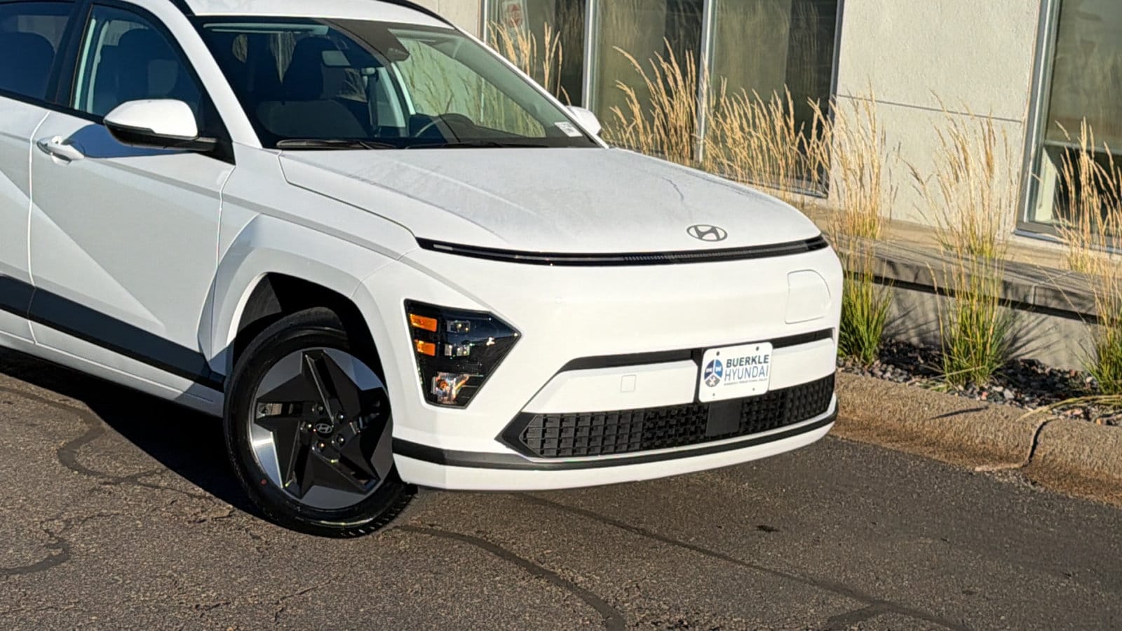 Certified 2025 Hyundai Kona EV SEL with VIN KM8HC3A65SU032433 for sale in Saint Paul, Minnesota