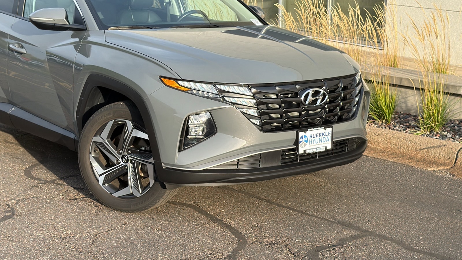 Certified 2024 Hyundai Tucson SEL with VIN 5NMJFCDE4RH321224 for sale in Saint Paul, Minnesota
