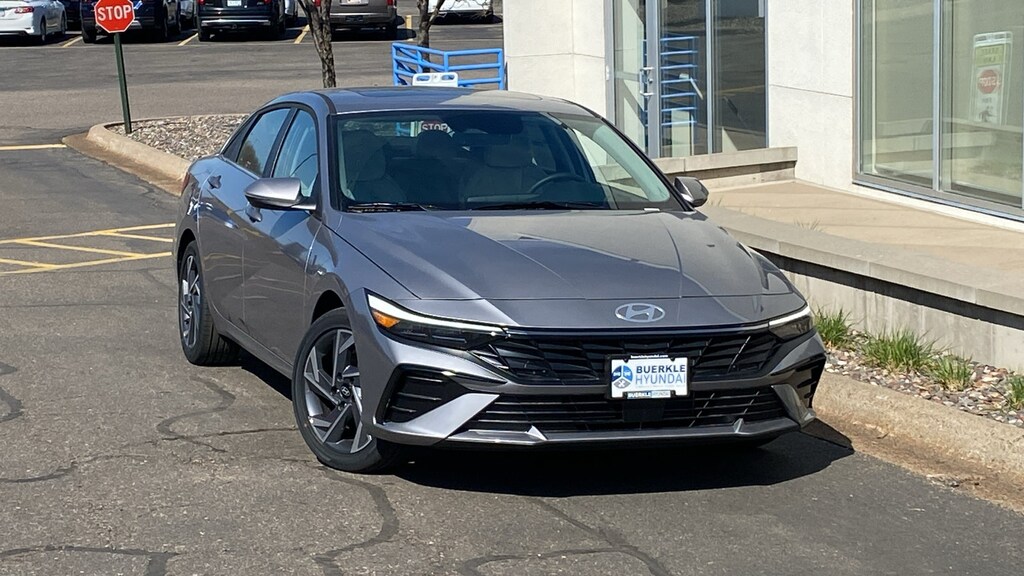 Used 2026 Hyundai Elantra Limited Sedan