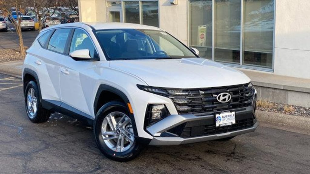 New 2026 Hyundai Tucson SE AWD SUV