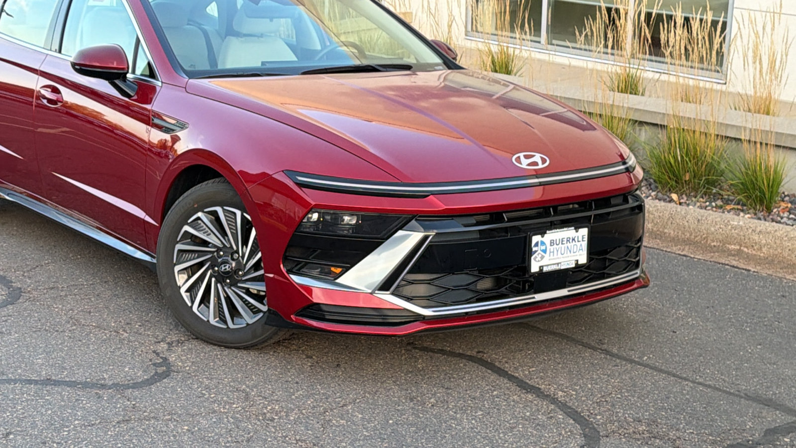 Used 2025 Hyundai Sonata Hybrid SEL Sedan