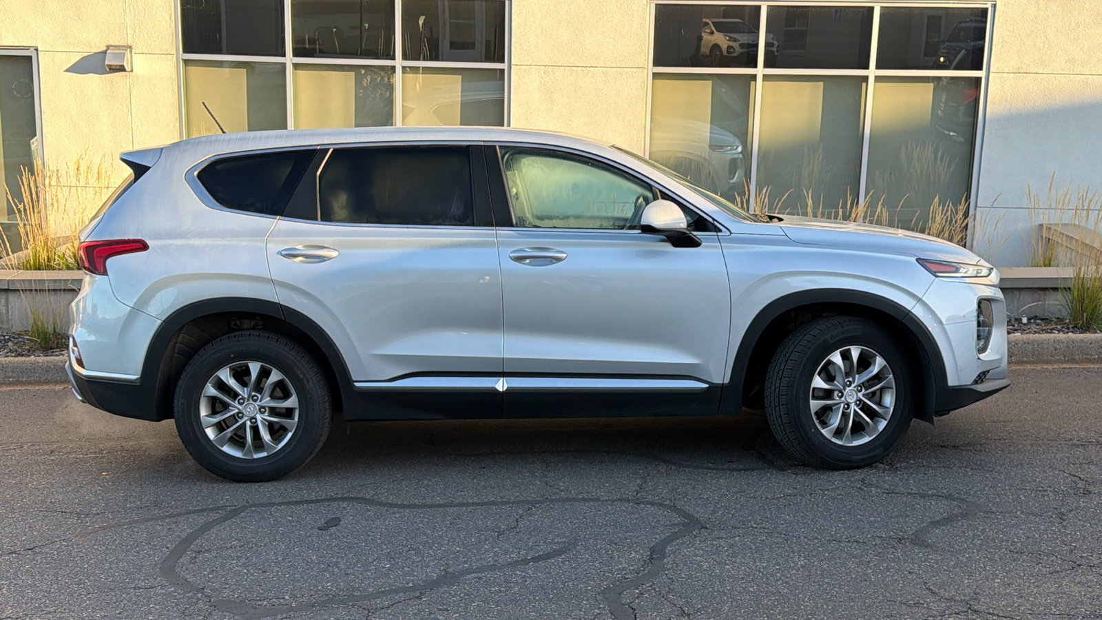 Used 2019 Hyundai Santa Fe SE 2.4 SUV