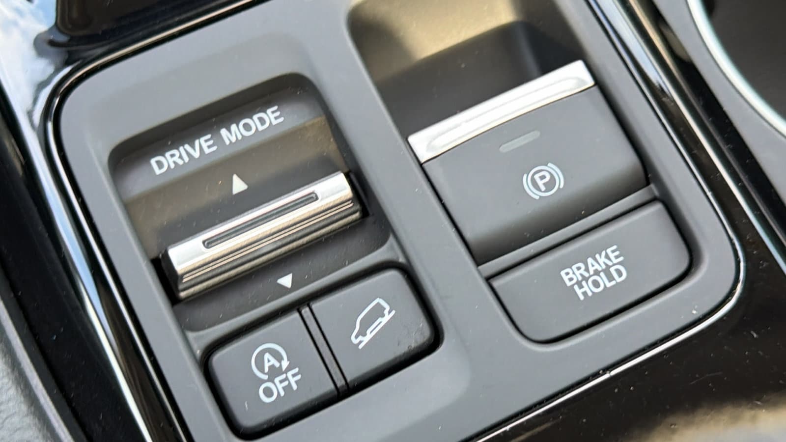 2025 Honda Pilot Elite - Photo 24