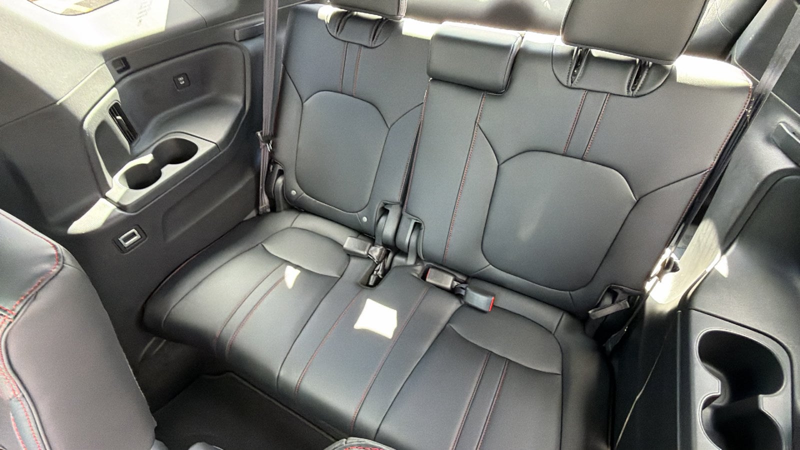 2025 Honda Pilot Black Edition - Photo 16