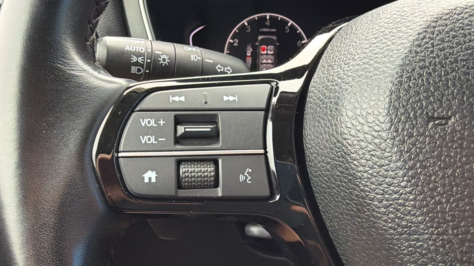 2024 Honda Pilot EX-L - Photo 25
