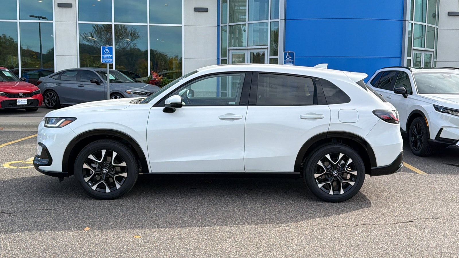 2026 Honda HR-V EX-L - Photo 10