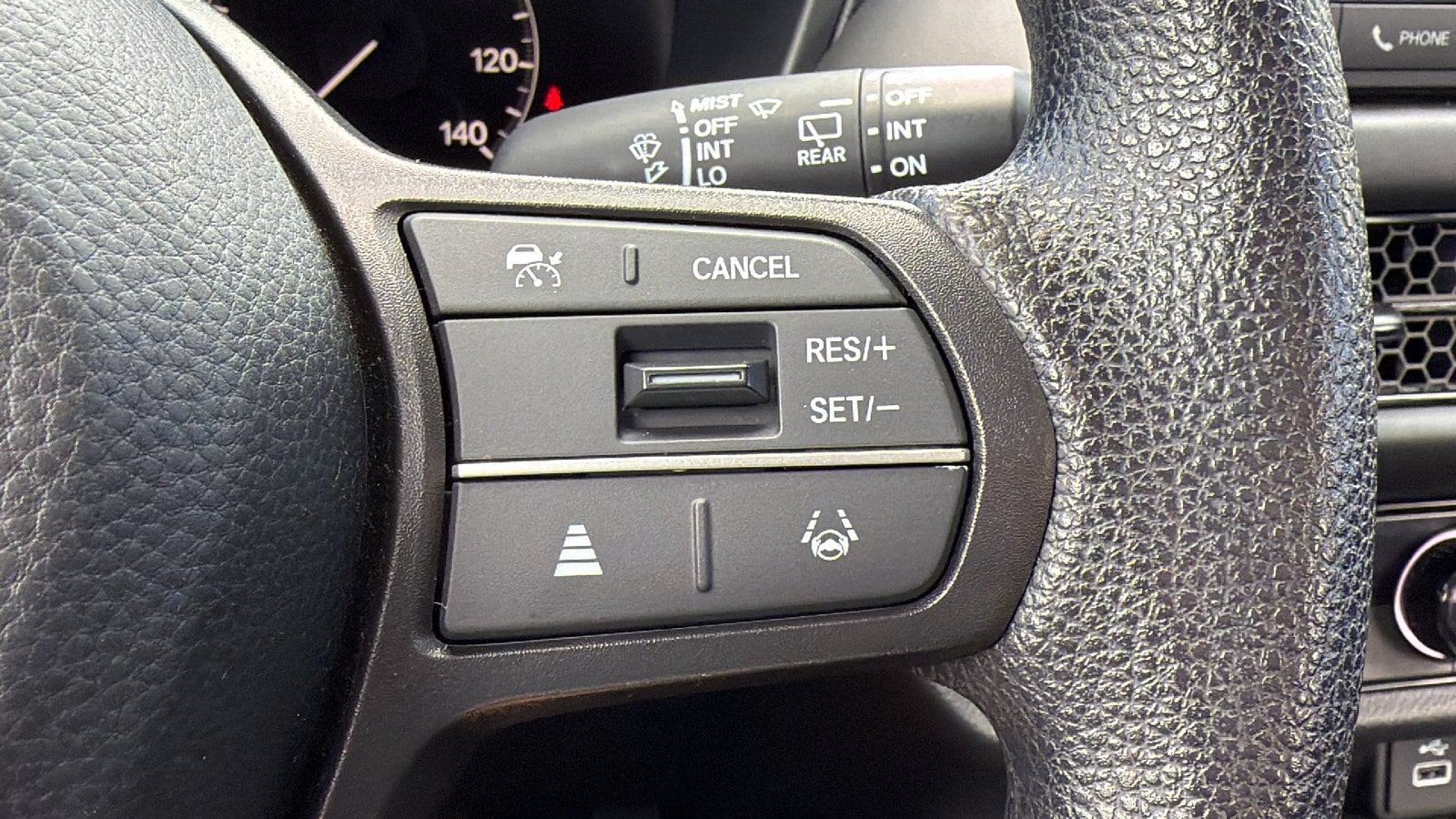 2025 Honda HR-V LX - Photo 25