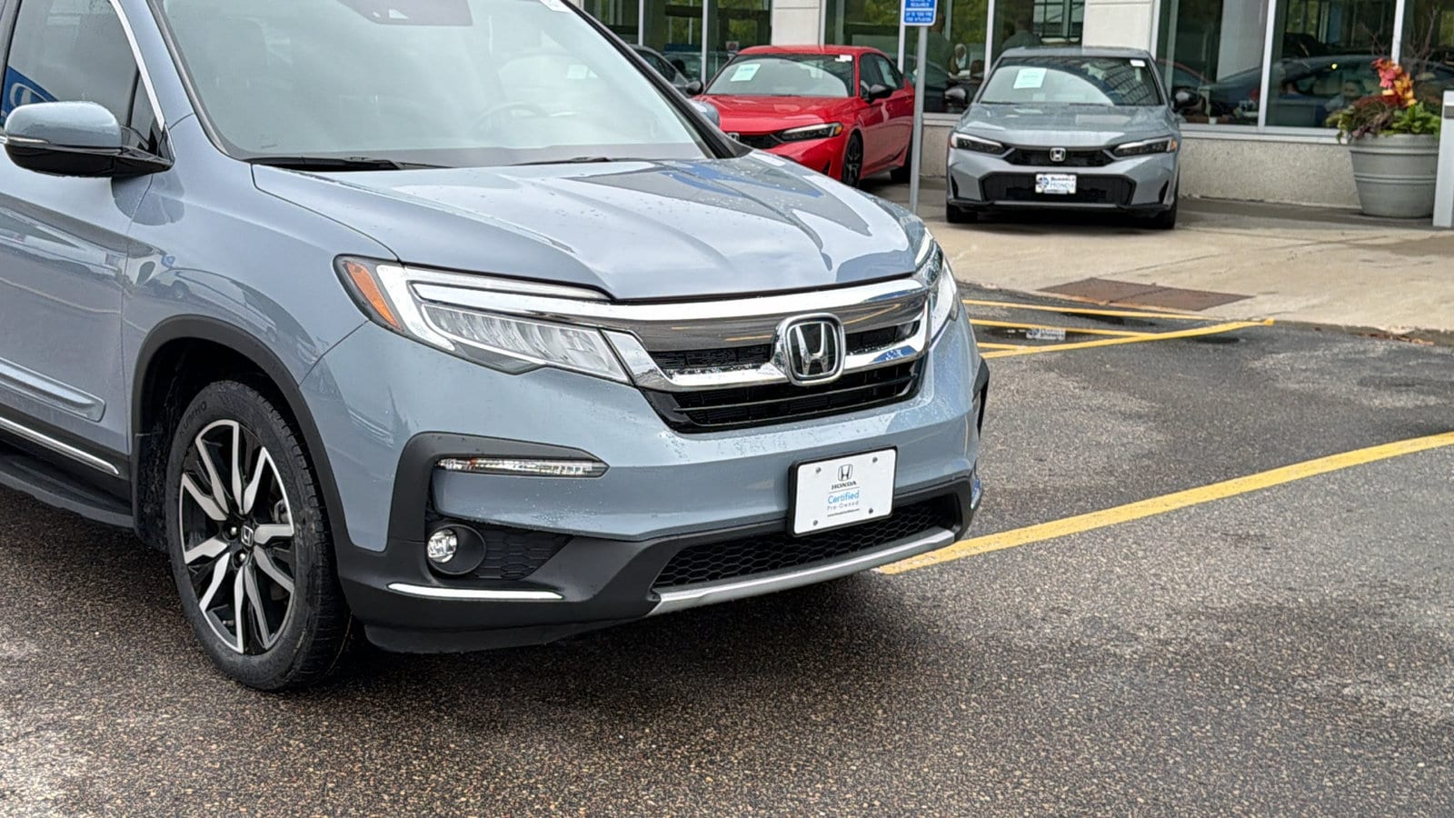 Certified 2022 Honda Pilot Elite with VIN 5FNYF6H01NB031176 for sale in Saint Paul, Minnesota