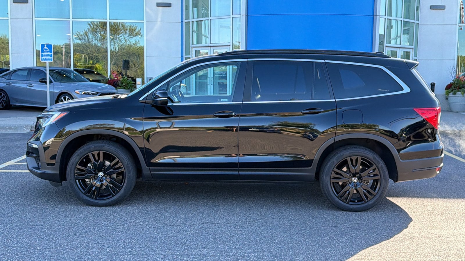 2022 Honda Pilot SE - Photo 10