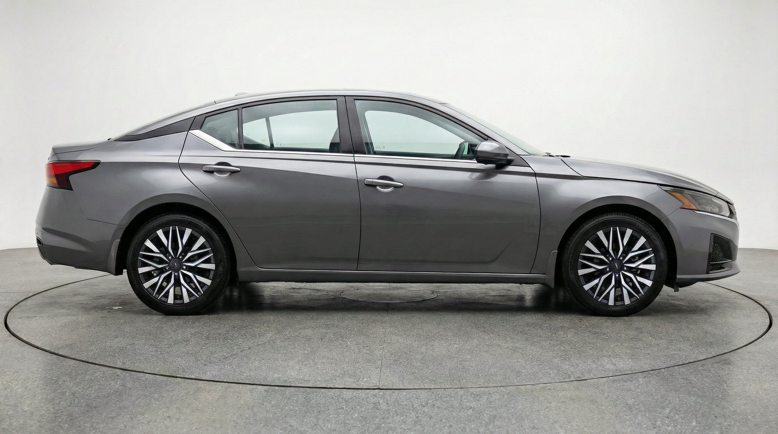 Thumbnail: 2025 Nissan Altima - 11