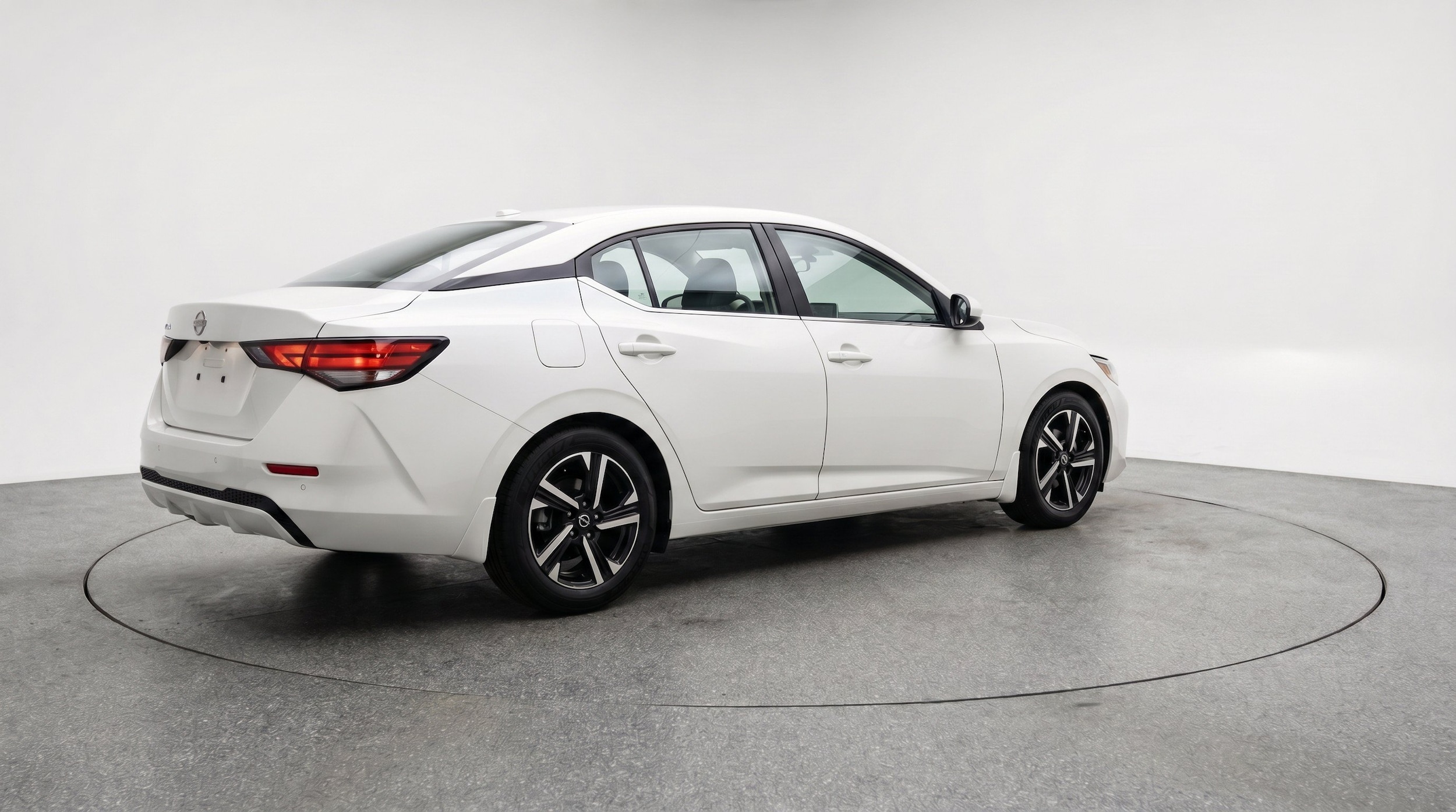 Thumbnail: 2025 Nissan Sentra - 9