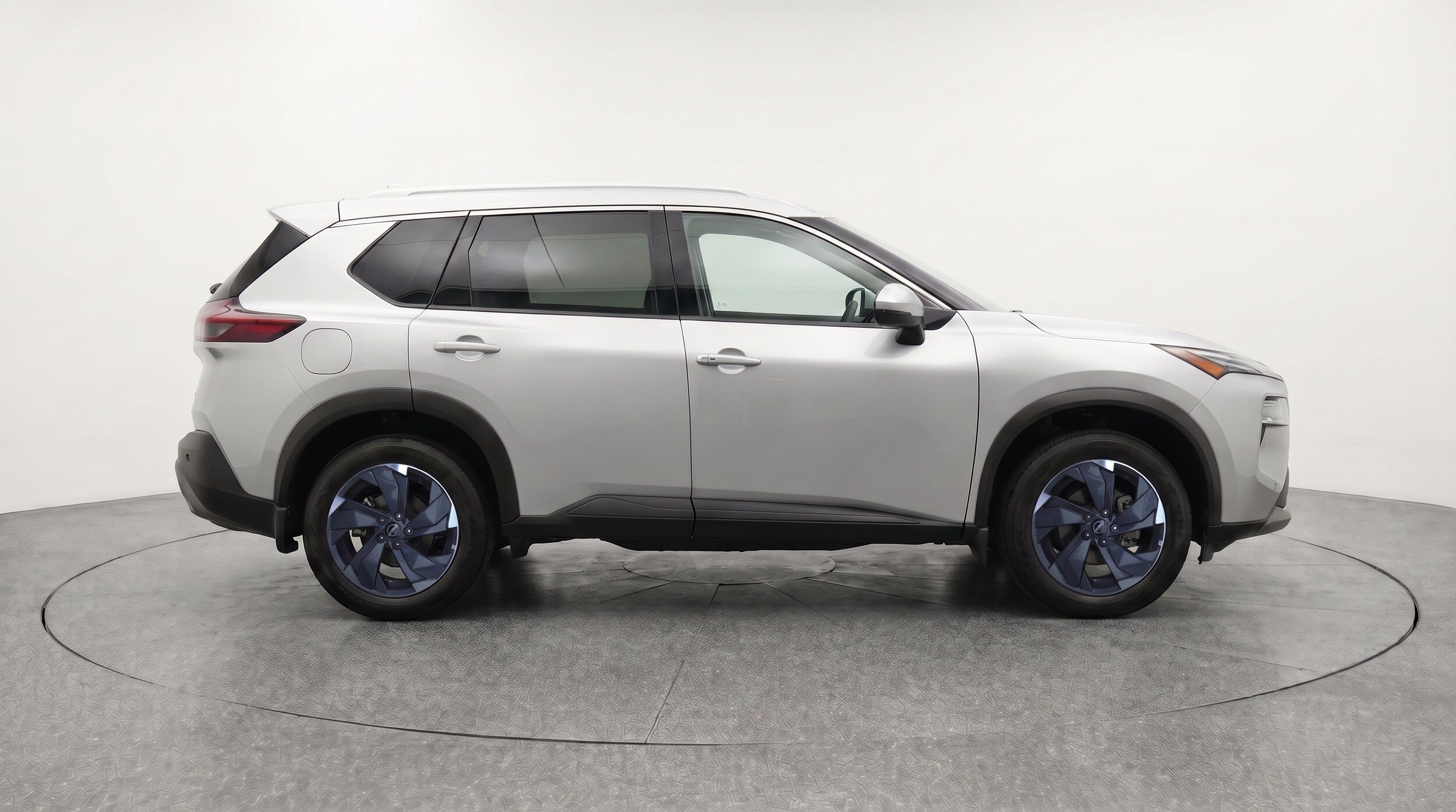 Thumbnail: 2025 Nissan Rogue - 10