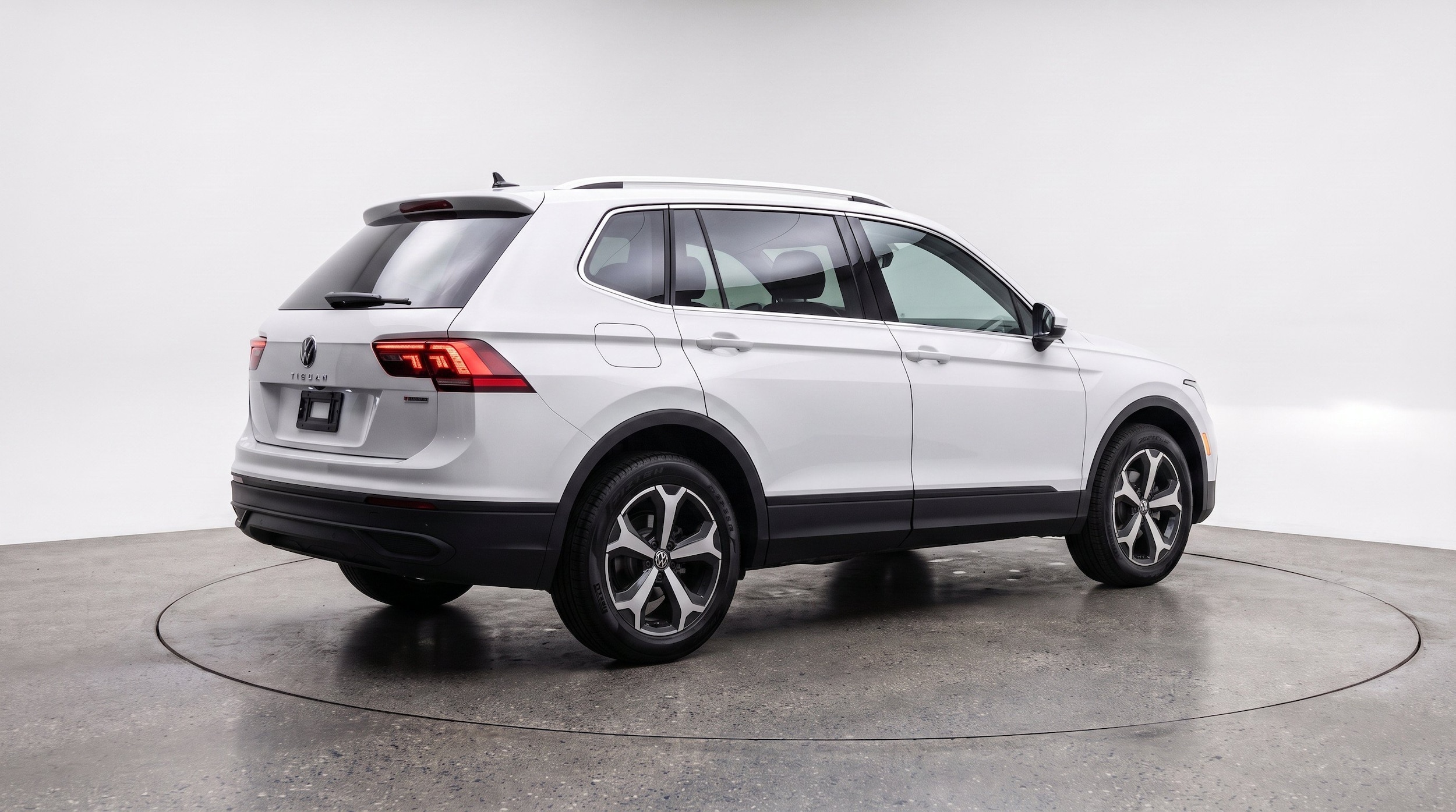 Thumbnail: 2026 Volkswagen Tiguan - 9