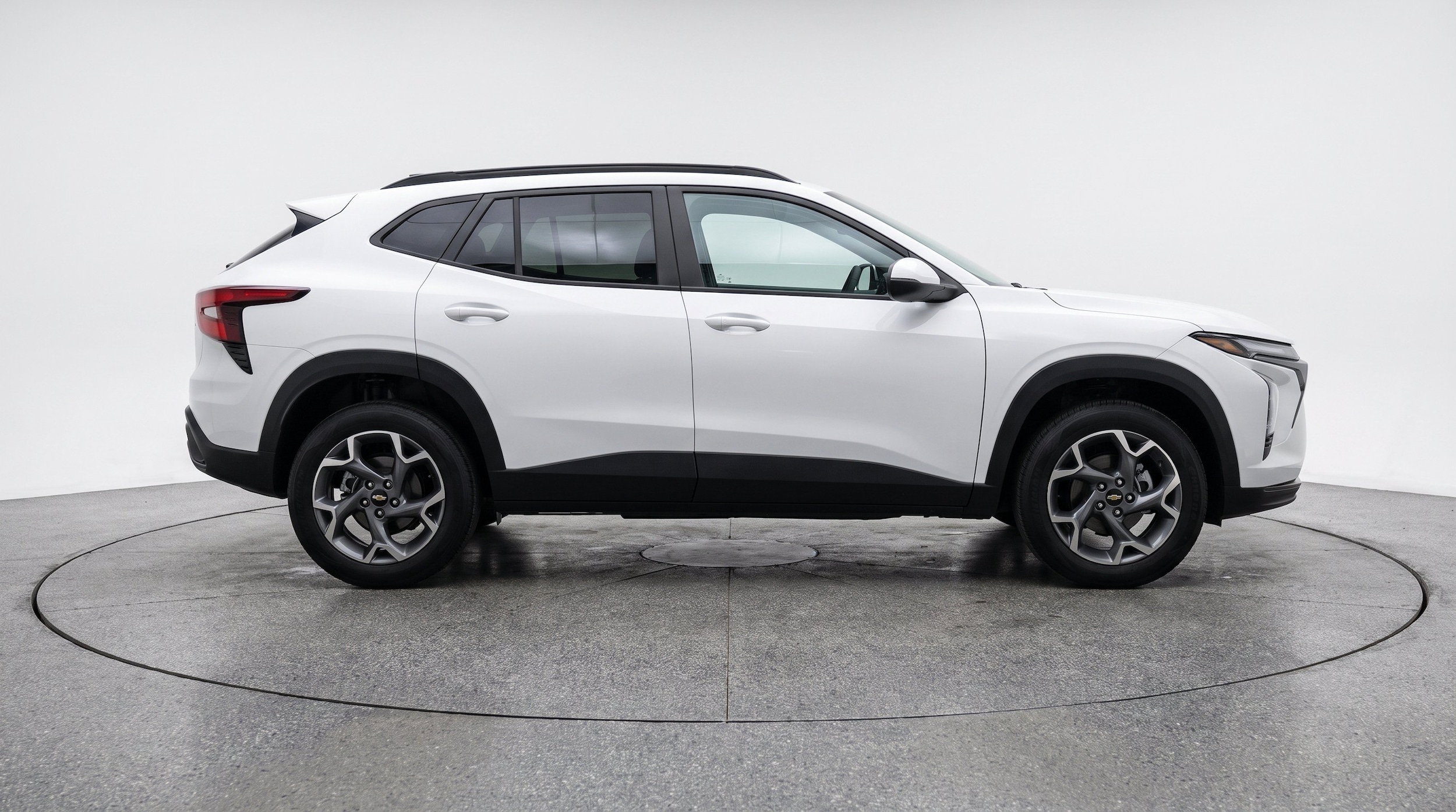 Thumbnail: 2025 Chevrolet Trax - 10