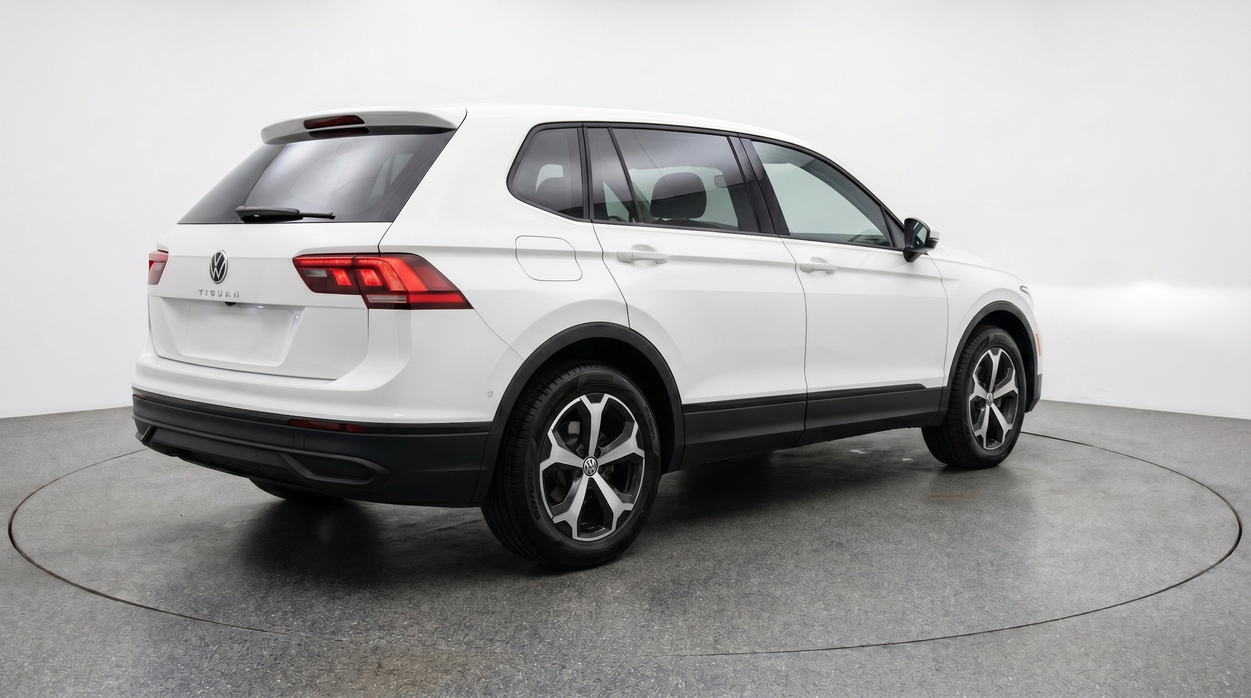 Thumbnail: 2026 Volkswagen Tiguan - 9
