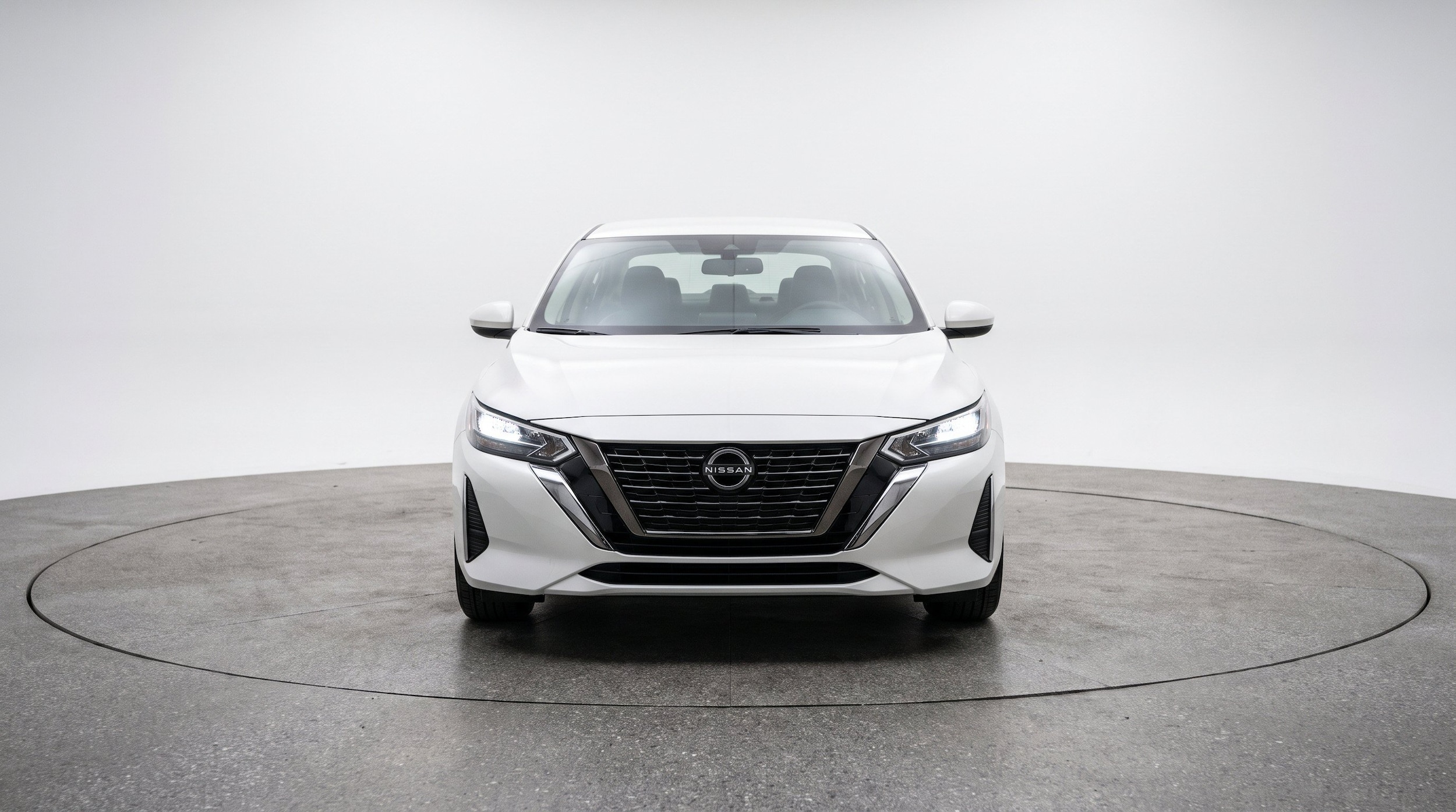 Thumbnail: 2025 Nissan Sentra - 2