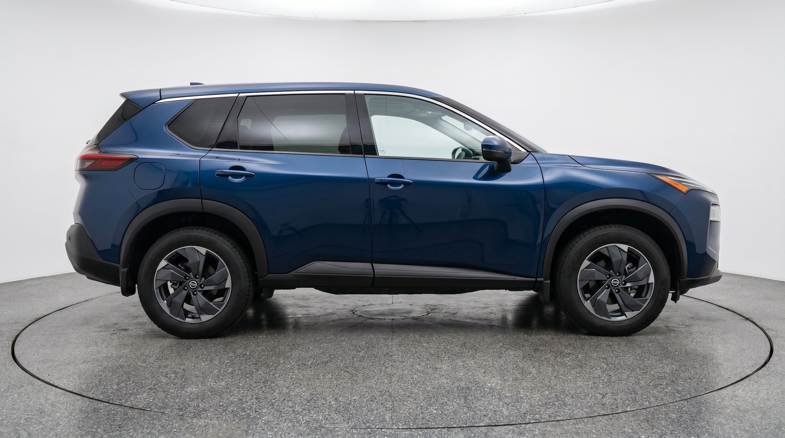 Thumbnail: 2025 Nissan Rogue - 10