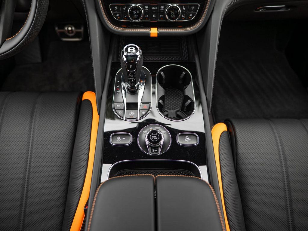 2026 Bentley Bentayga Speed - Photo 39