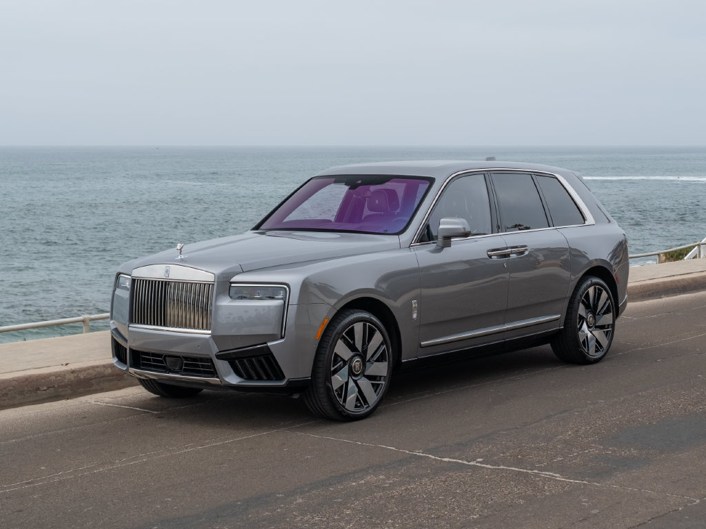 New 2027 Rolls-Royce Cullinan SUV