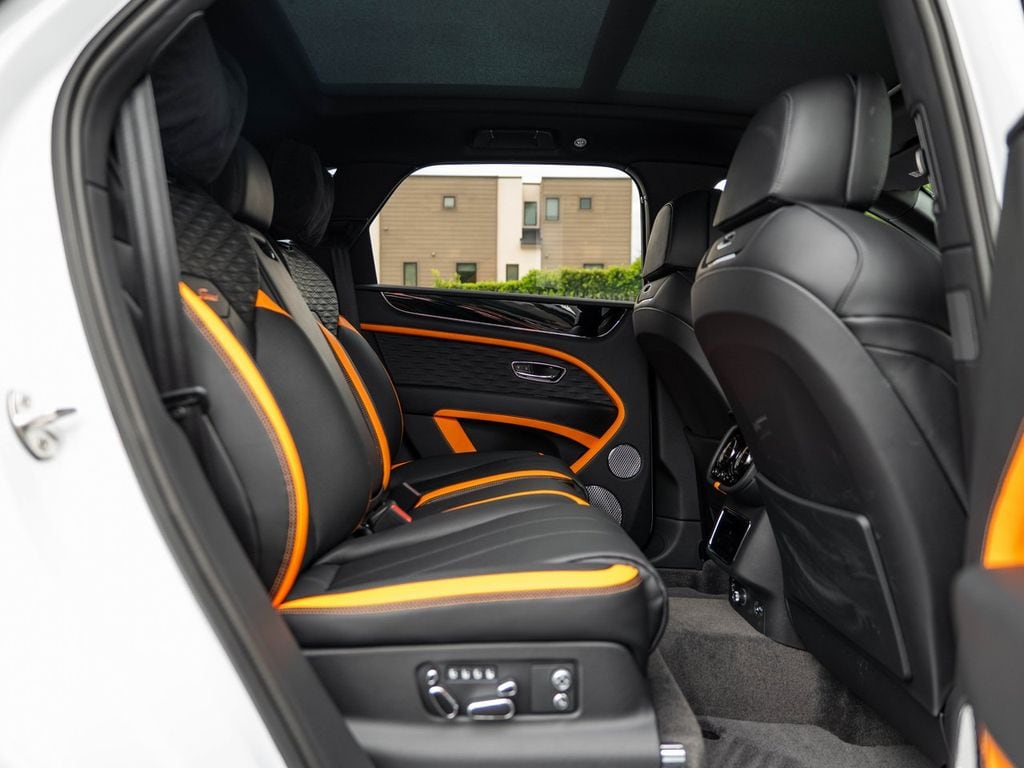 2026 Bentley Bentayga Speed - Photo 33