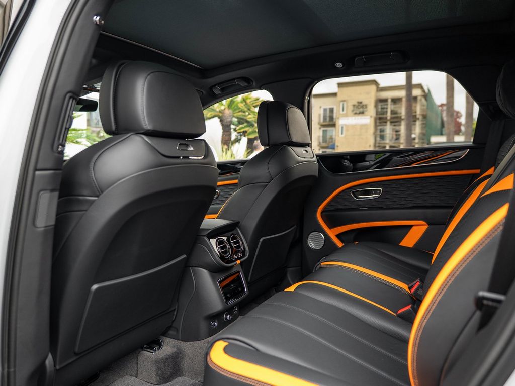 2026 Bentley Bentayga Speed - Photo 27