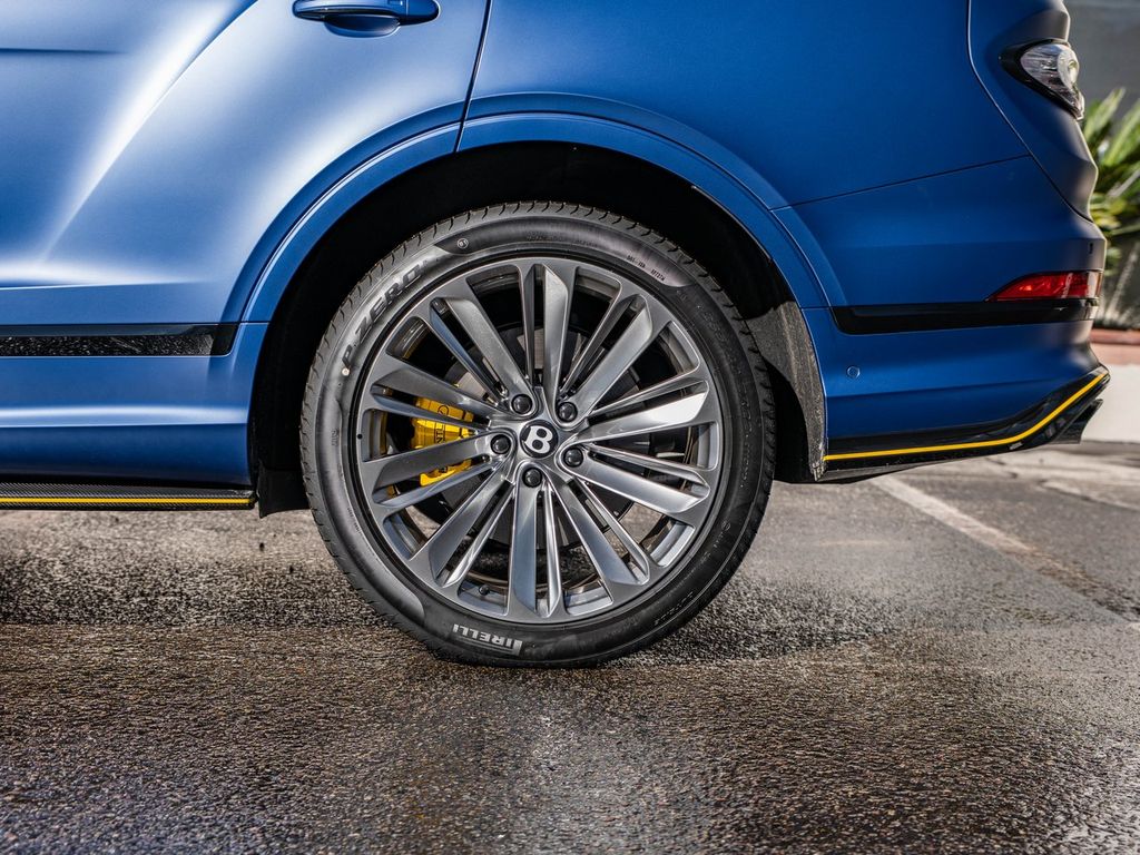 2026 Bentley Bentayga Speed - Photo 35