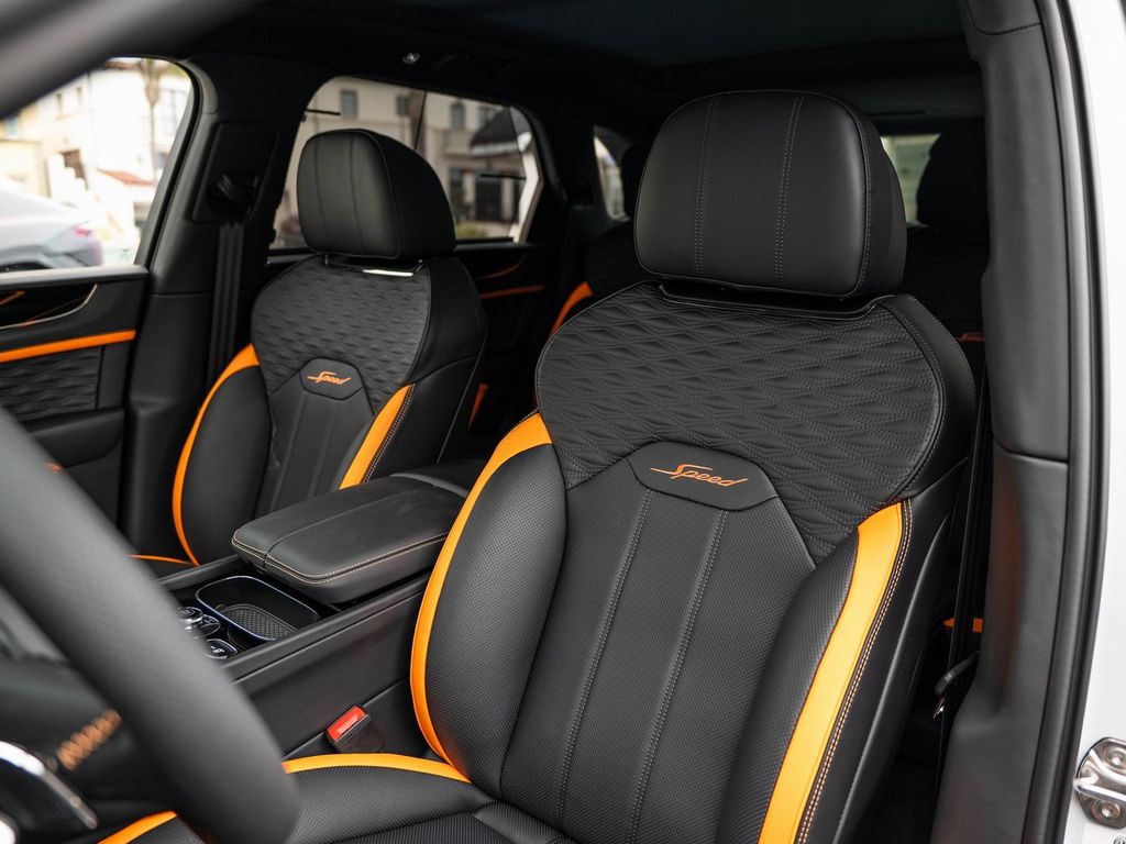 2026 Bentley Bentayga Speed - Photo 22