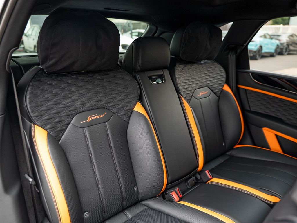 2026 Bentley Bentayga Speed - Photo 34