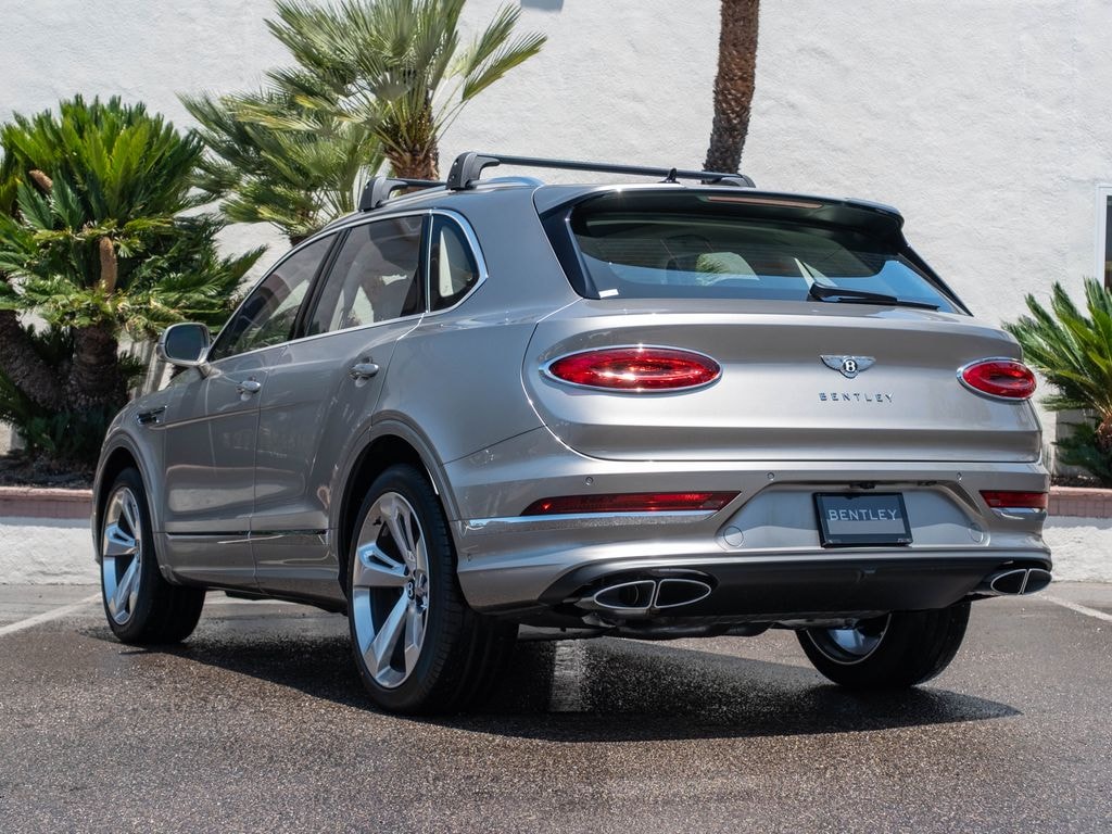 New 2026 Bentley Bentayga V8 SUV