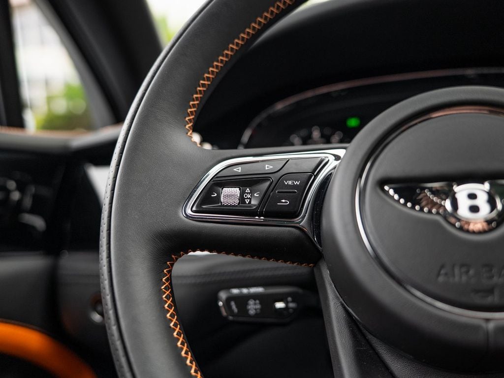 2026 Bentley Bentayga Speed - Photo 19