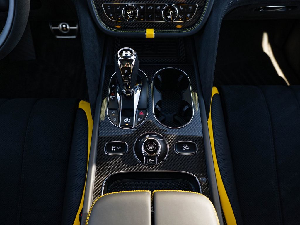 2026 Bentley Bentayga Speed - Photo 31