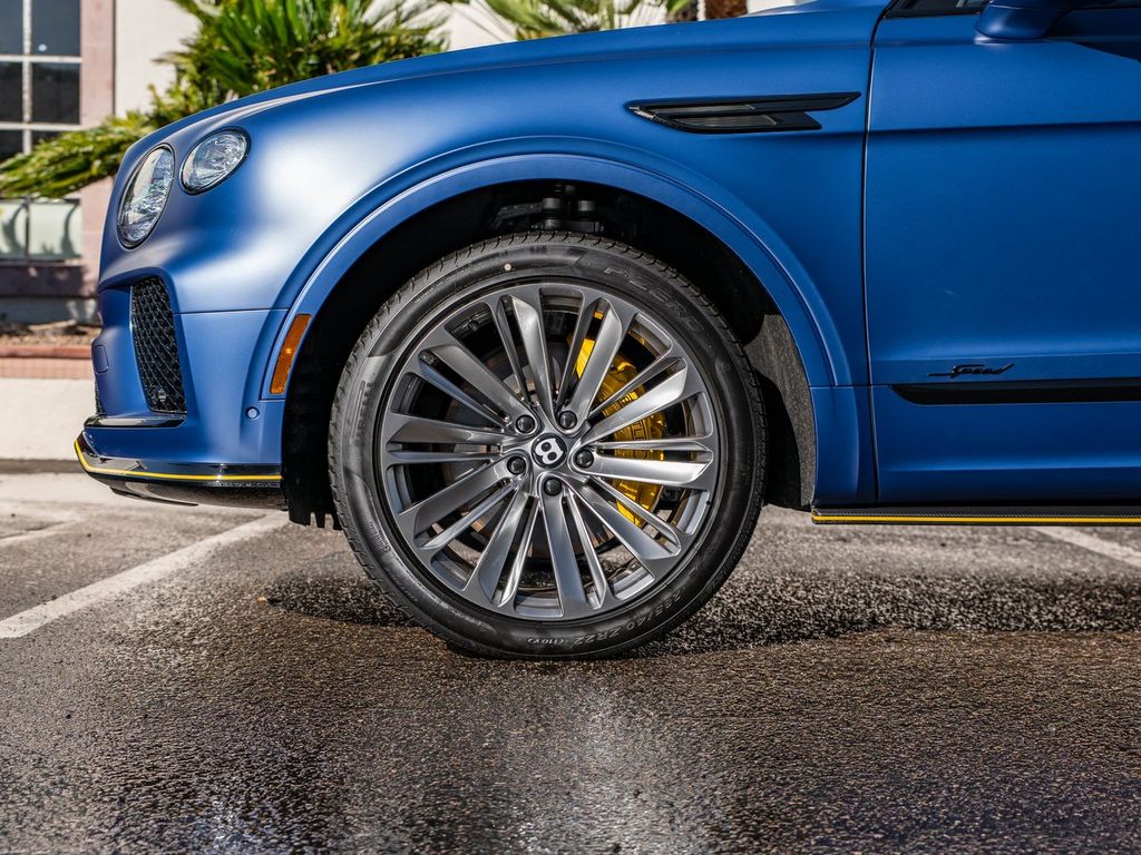 2026 Bentley Bentayga Speed - Photo 6