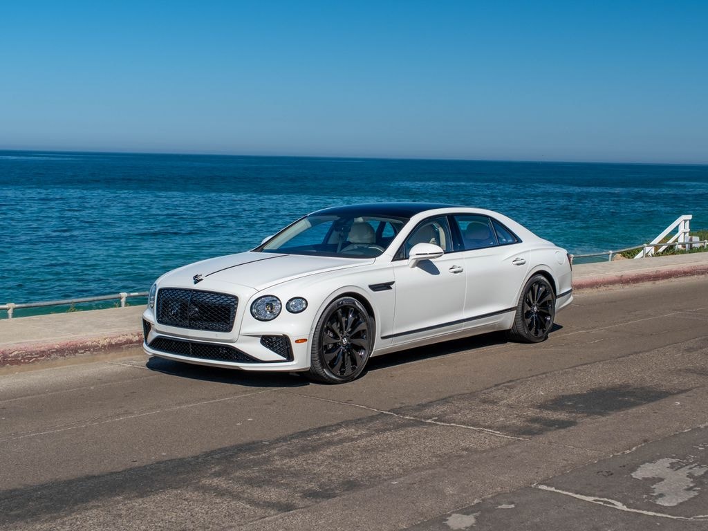New 2026 Bentley Flying Spur V8 Sedan