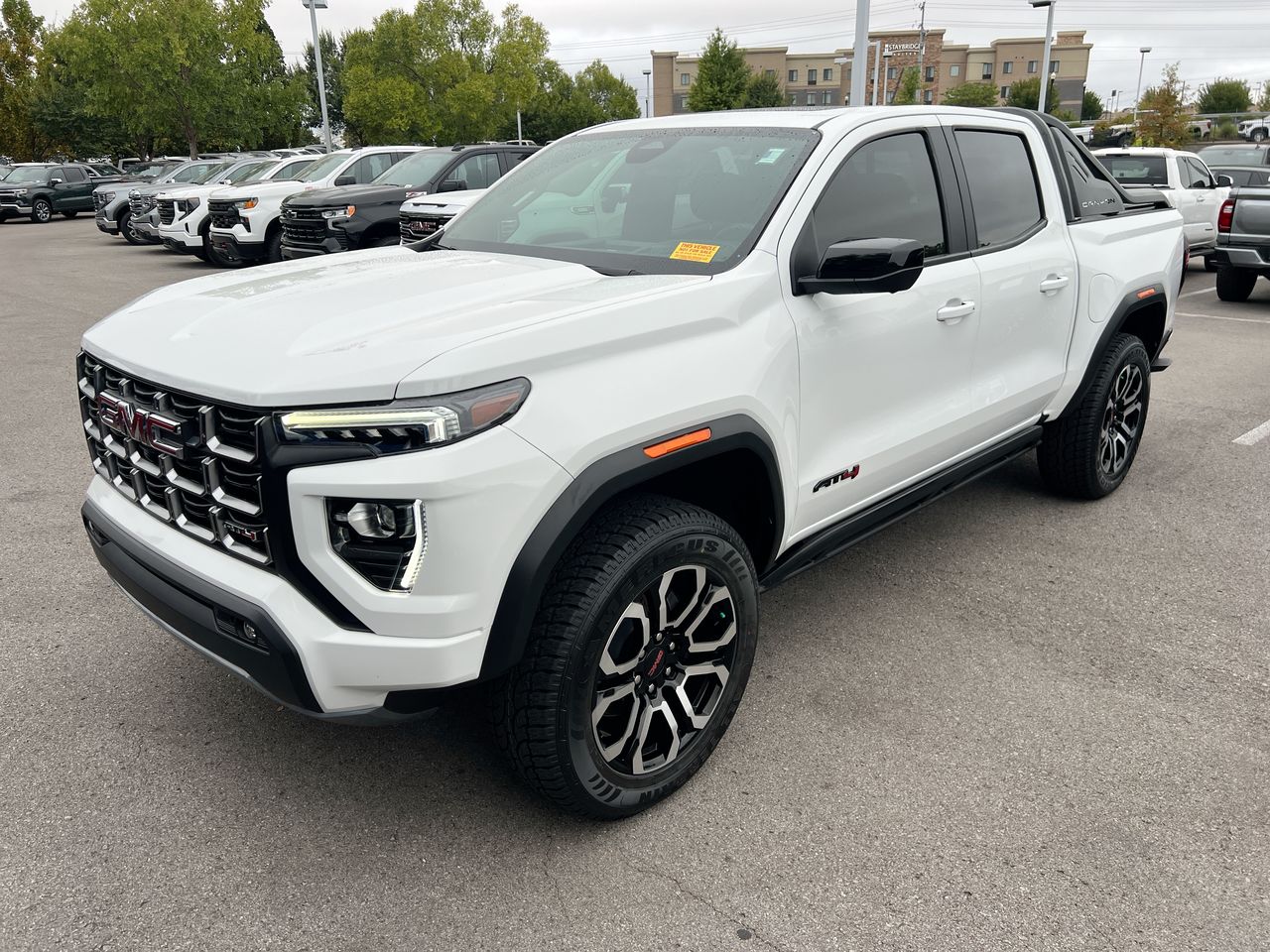 2025 GMC Canyon