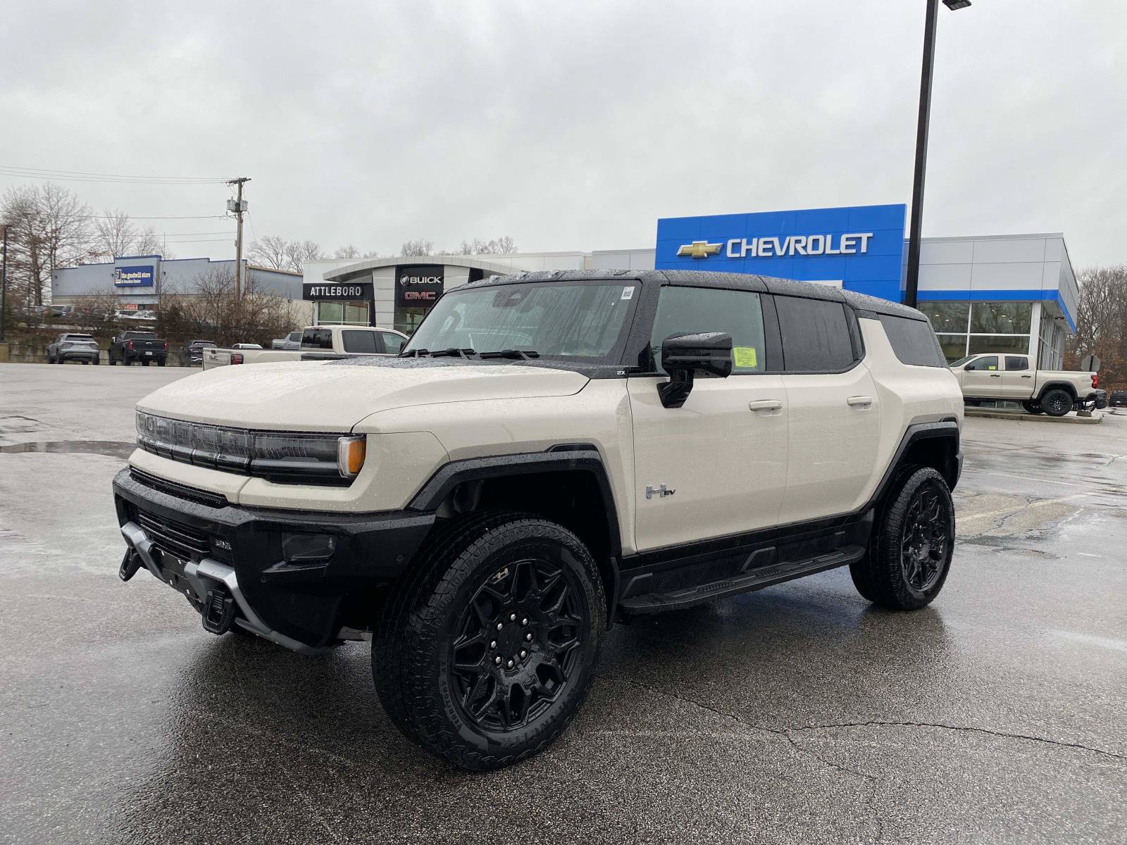 2026 GMC HUMMER EV
