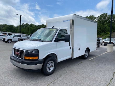 2025 GMC Savana Commercial Cutaway 1WT Cutaway Van