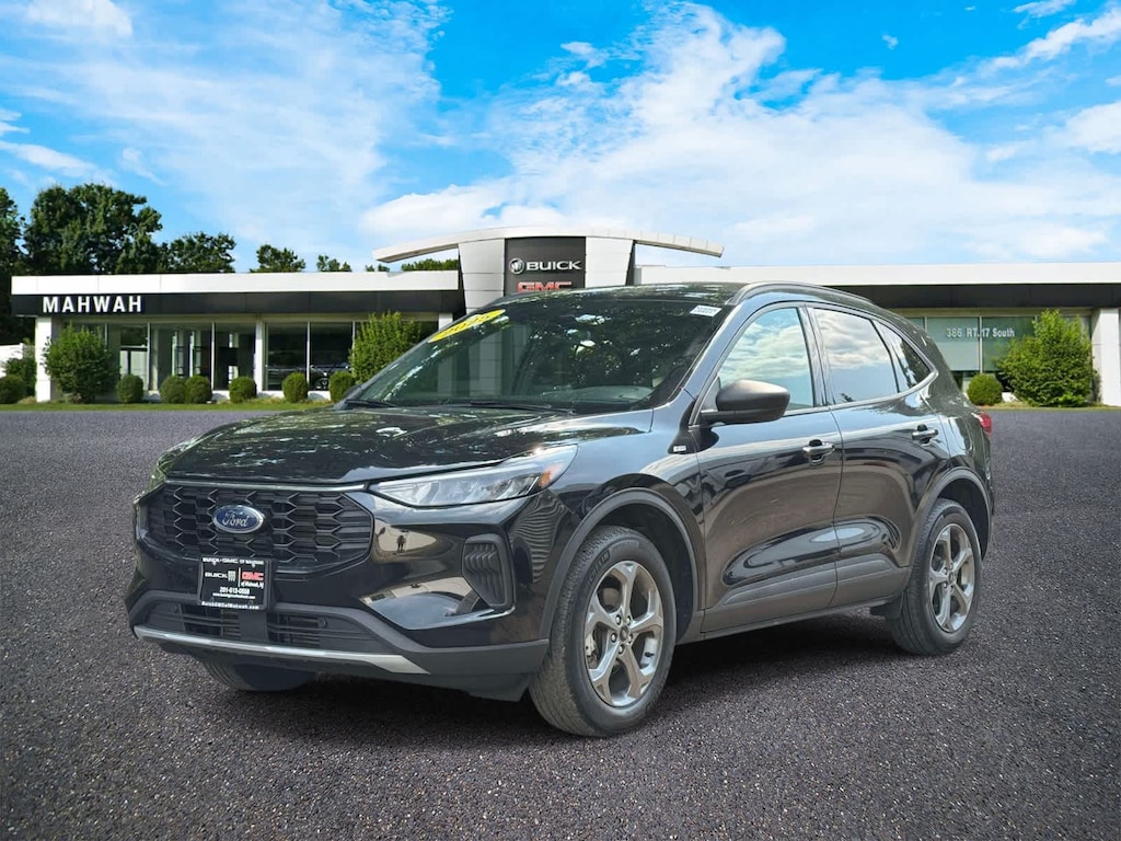 Used 2025 Ford Escape ST-Line SUV