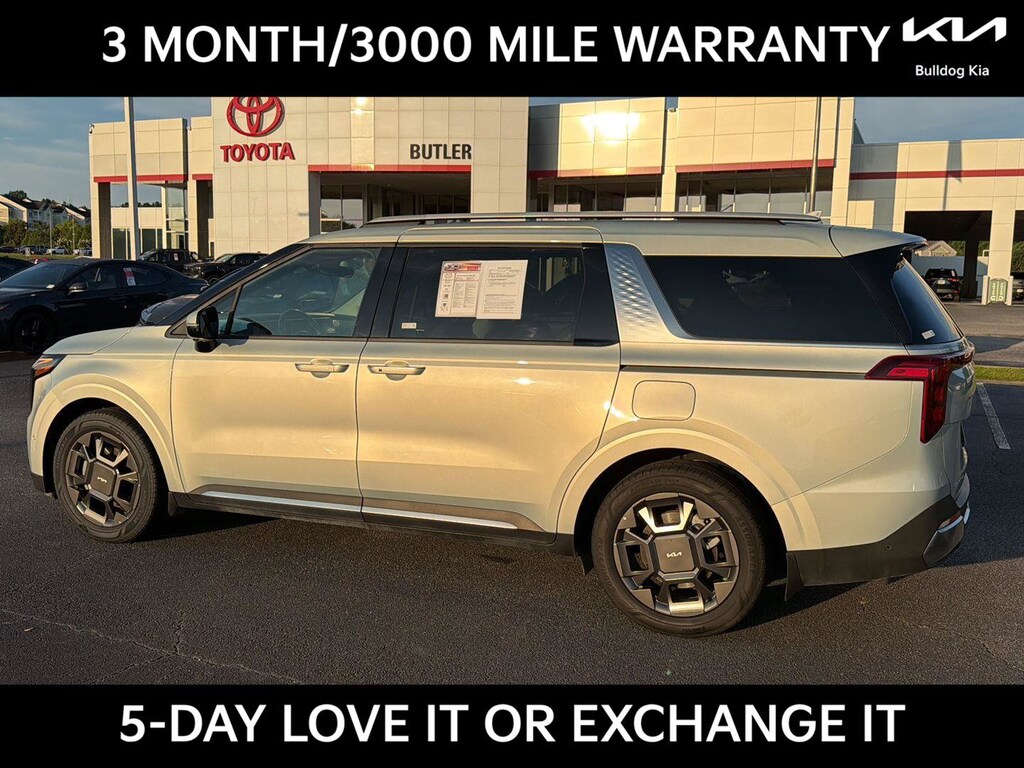 Used 2025 Kia Carnival Hybrid SX Van Passenger Van
