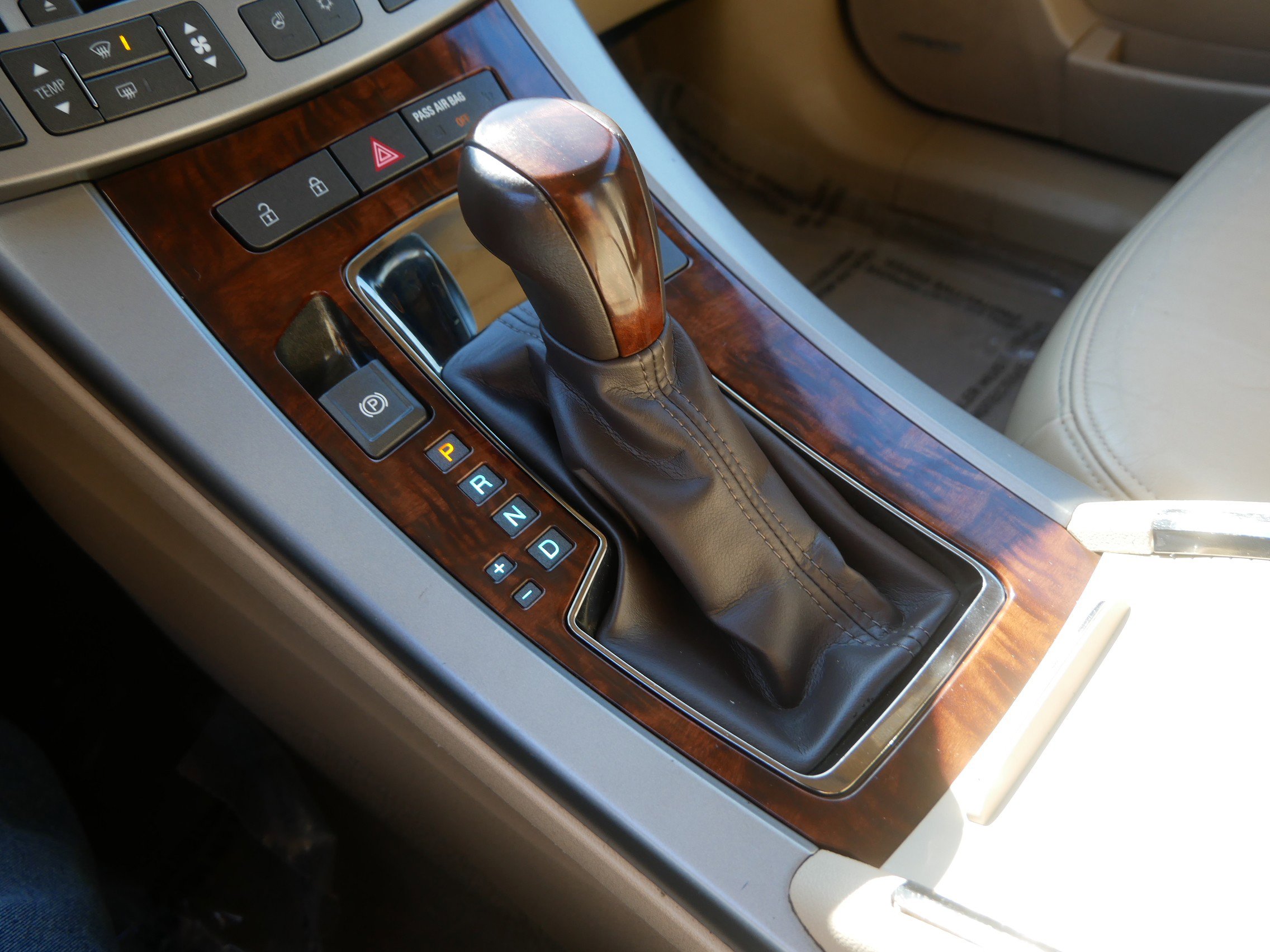 2011 Buick LaCrosse CXS - Photo 19